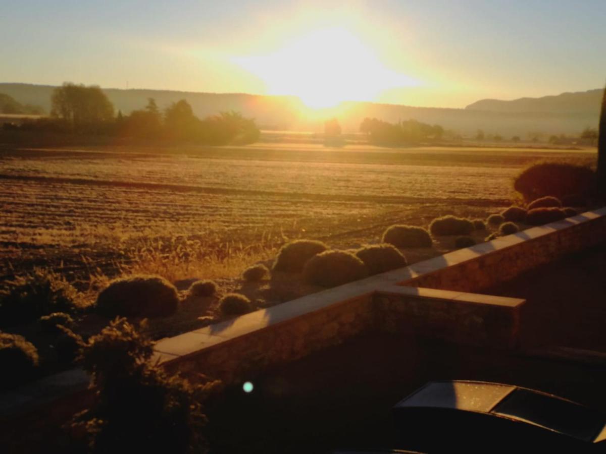 La Petite Campagne Bed and Breakfast Mane  Εξωτερικό φωτογραφία
